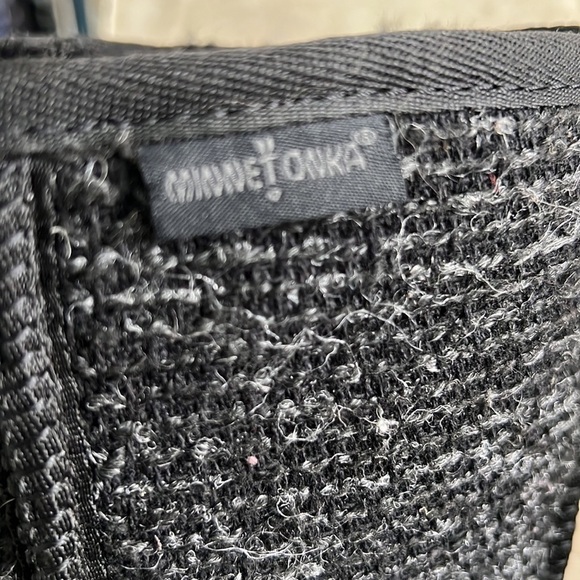 Minnetonka Leather and Sheepskin Lined Warm Boots Size 10 - Picture 9 of 10